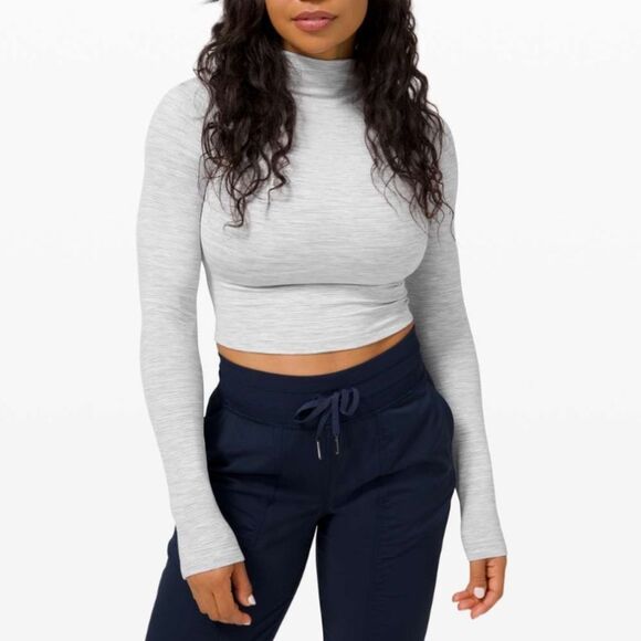Lululemon All Aligned Mock Neck Long Sleeve Shirt Cropped Top Long Sleeve Size 0 - Picture 1 of 7